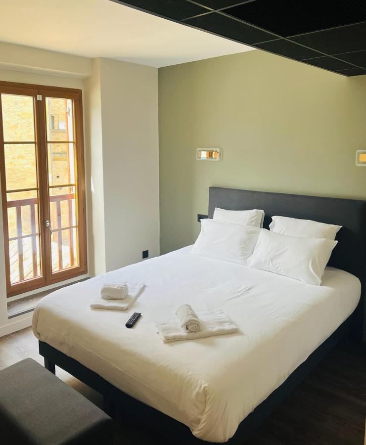 Hotel Du Chateau - Beynac Et Cazenac Ngoại thất bức ảnh