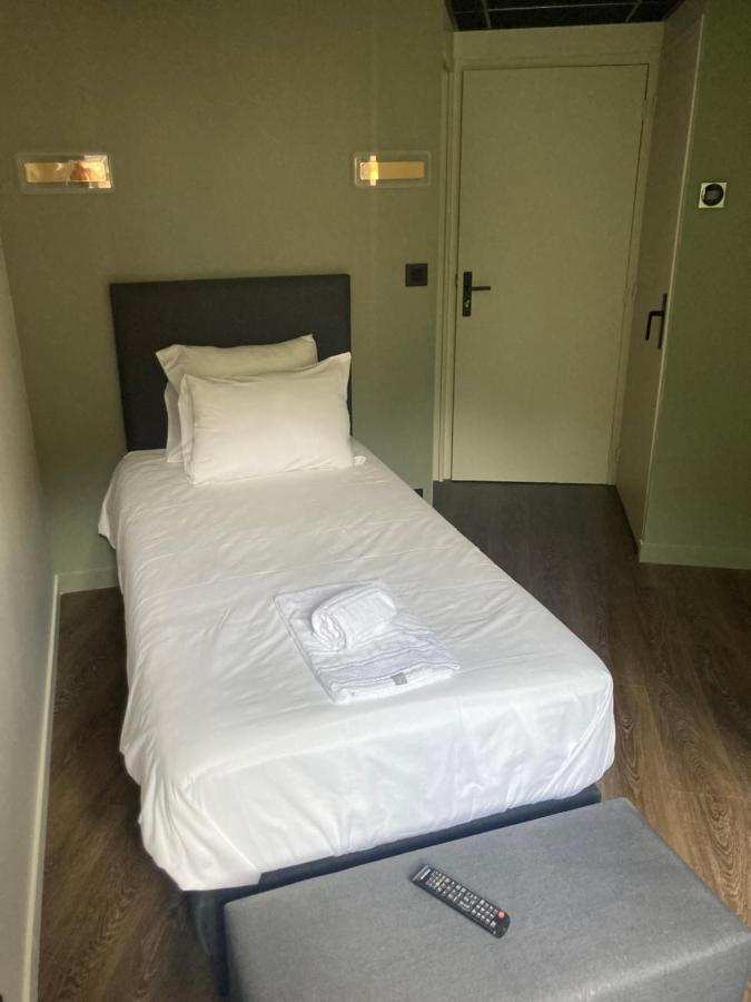 Hotel Du Chateau - Beynac Et Cazenac Ngoại thất bức ảnh