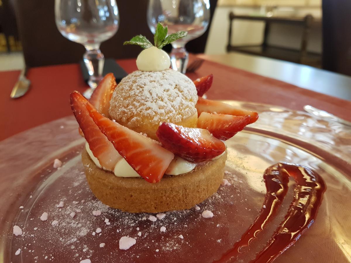 Hotel Du Chateau - Beynac Et Cazenac Ngoại thất bức ảnh
