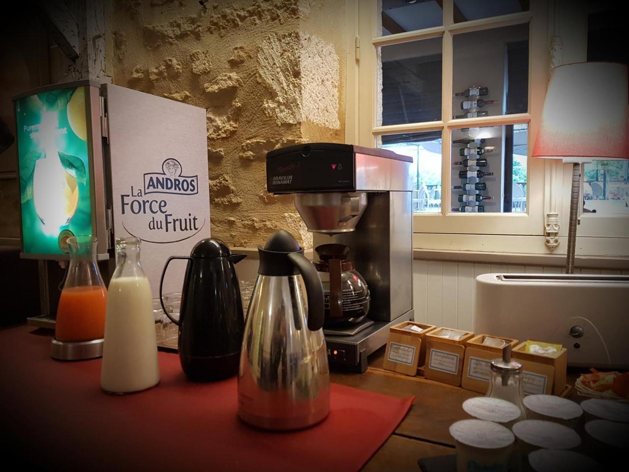Hotel Du Chateau - Beynac Et Cazenac Ngoại thất bức ảnh